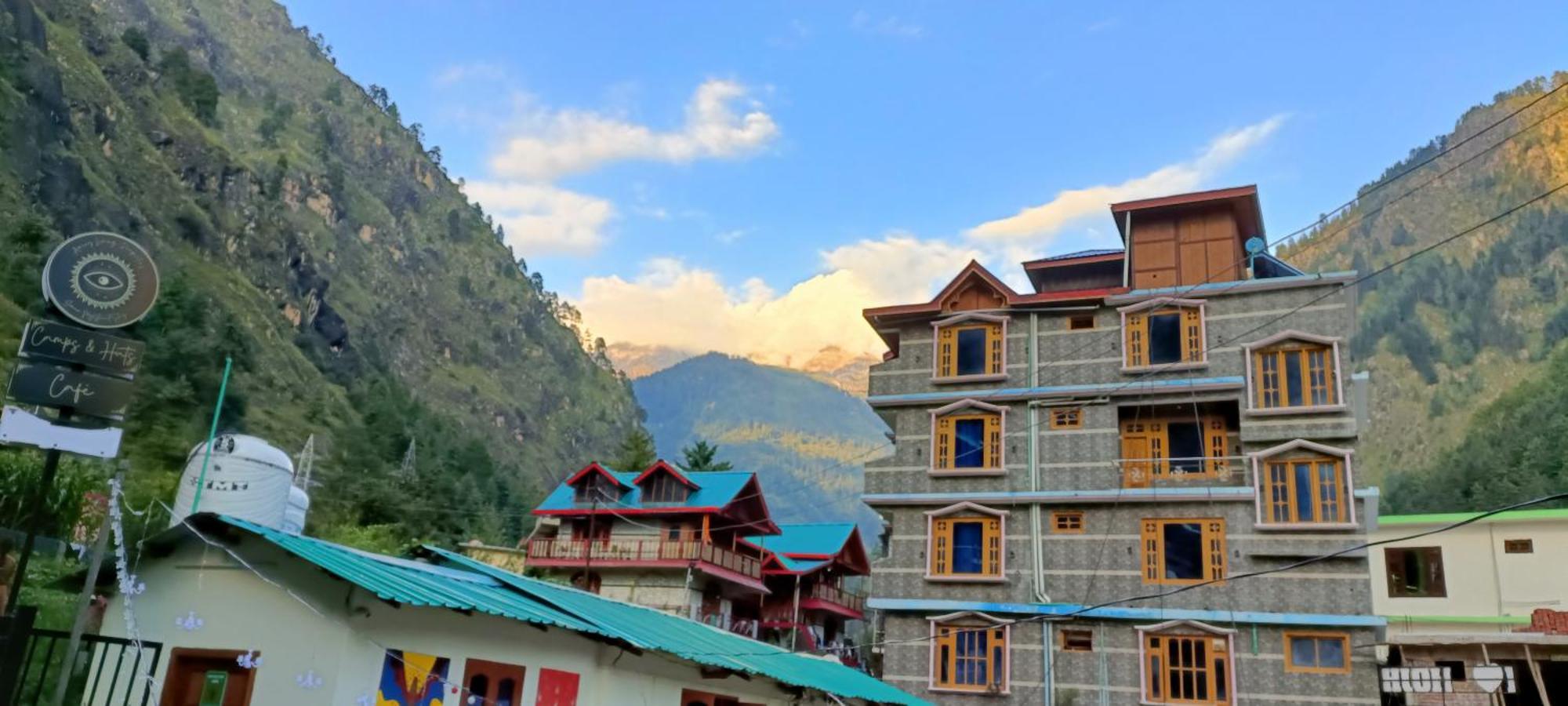 Hotel Dog N Hill Kasol Exteriér fotografie
